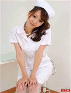 丰满艳妇亲伦,老师你兔子好软水好多视频